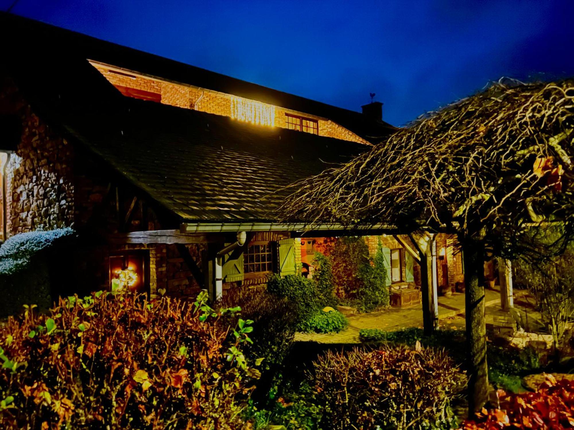 Villa Le Teli Du Loup Dans La Taniere D'Armand à Stavelot Extérieur photo